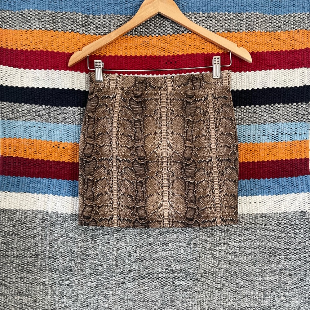 Windsor Snake Print Mini Skirt - Picture 9 of 16
